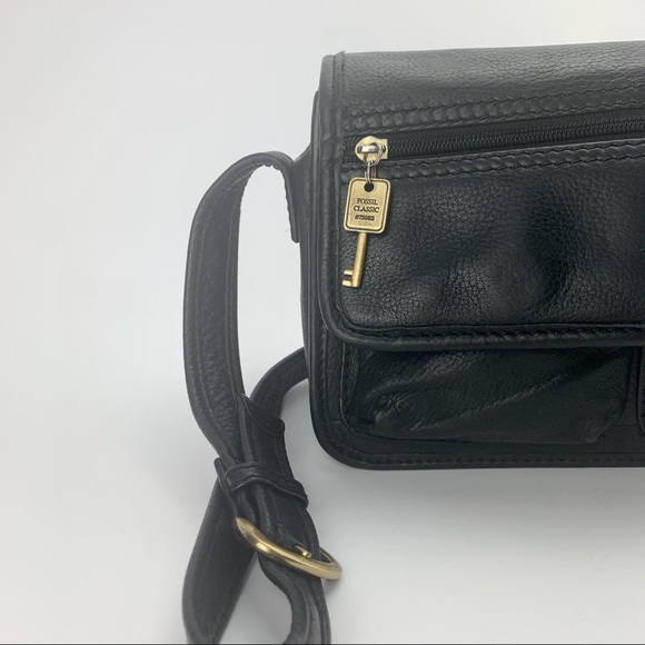 Fossil Classic Collection Shoulder Bag - Picture 3 of 15